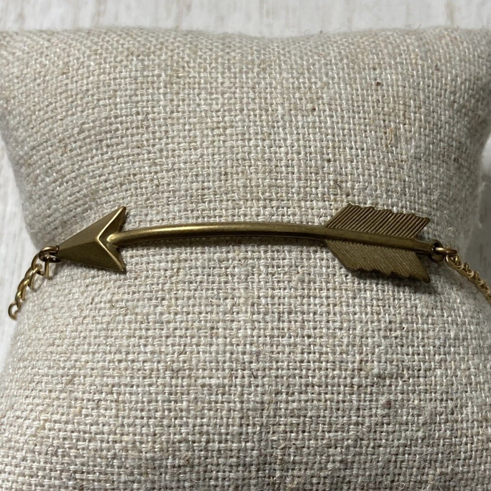 Brass Chain Arrow Bracelet 7"‎